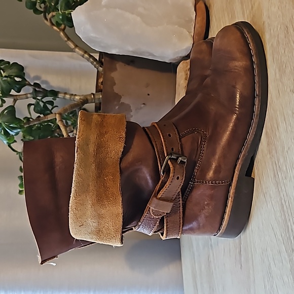 Roots FOLD OVER Classic Boots - Picture 7 of 12